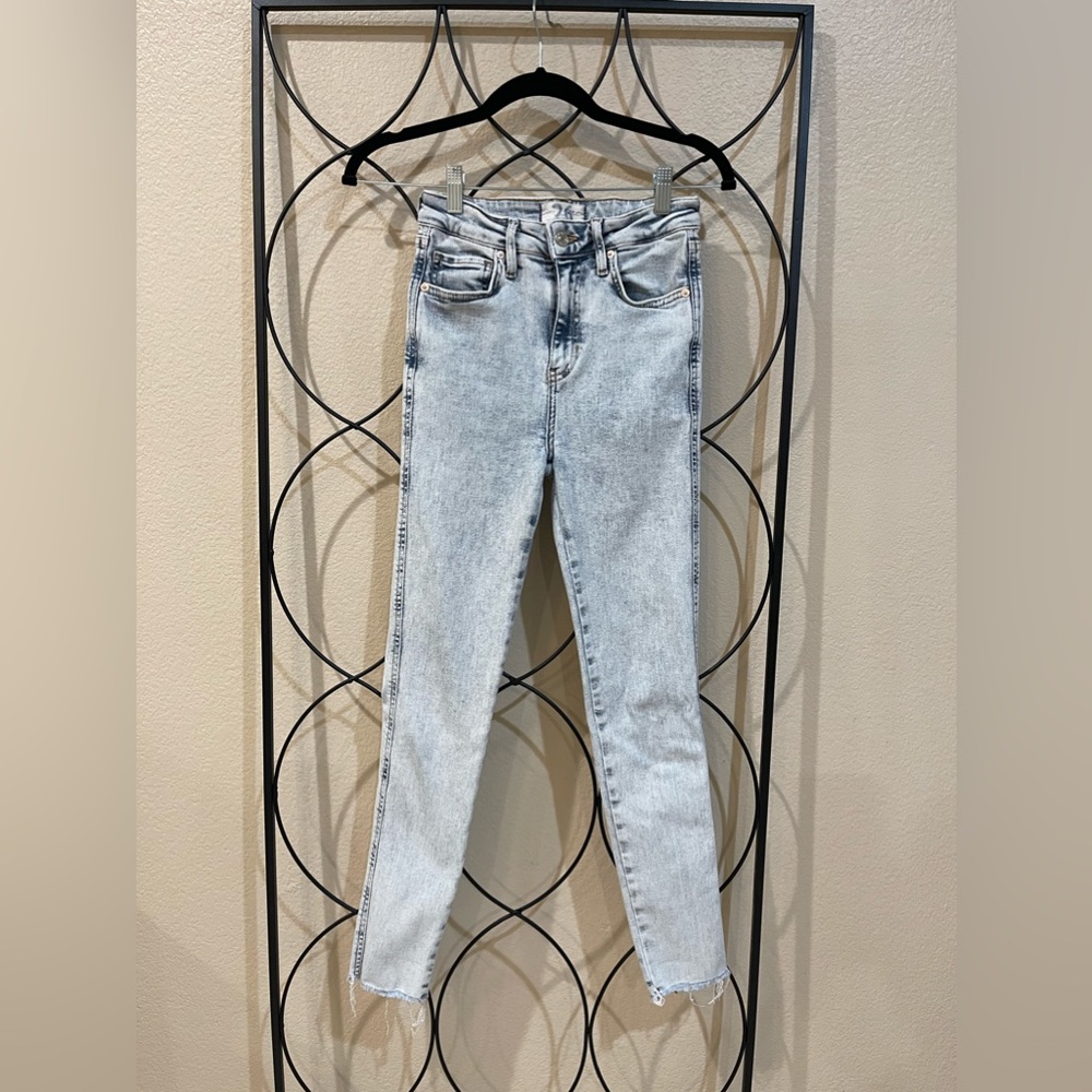 The Free high rise light wash jeans. Size 26.